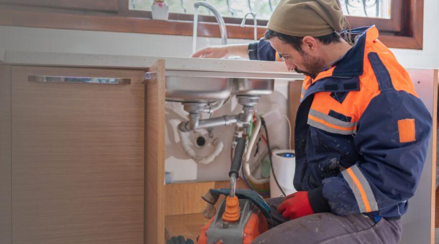 Local water heater installation in Wentworth, SD